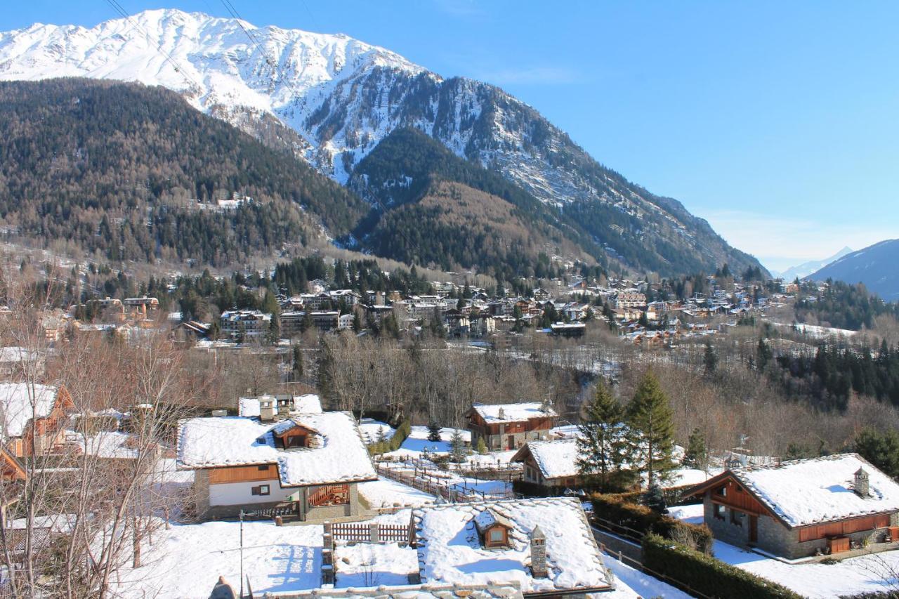 Hotel De La Telecabine Courmayeur Extérieur photo